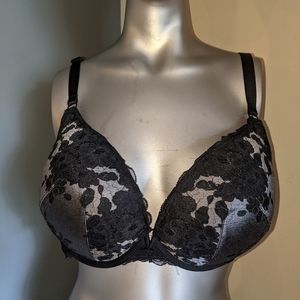 Torrid Black Lace Pushup Plunge Bra 44C